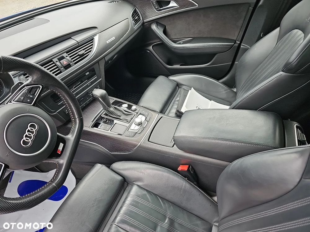 Audi A6 Avant - 16