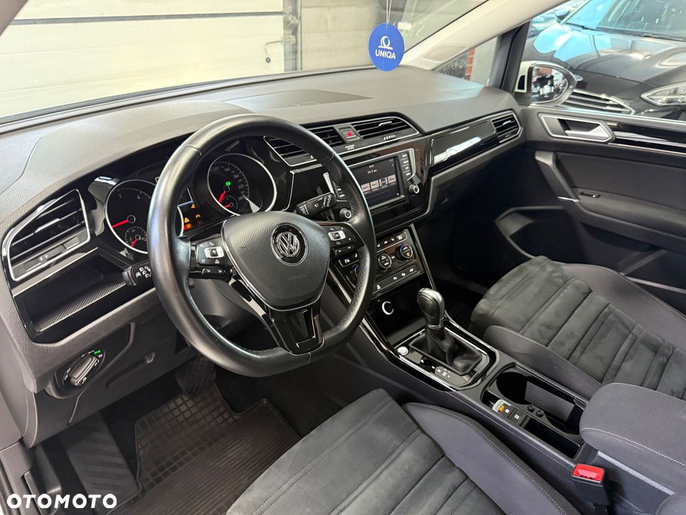 Volkswagen Touran 2.0 TDI SCR (BlueMotion Technology) DSG Highline - 19