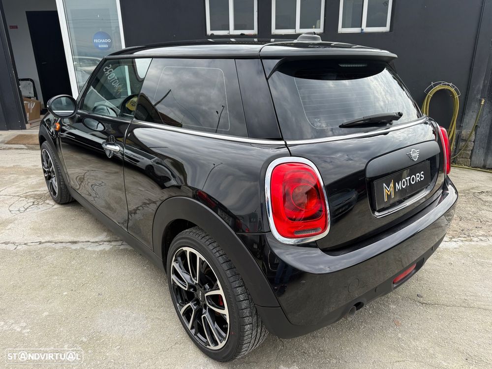 MINI 3 Portas Cooper D - 45