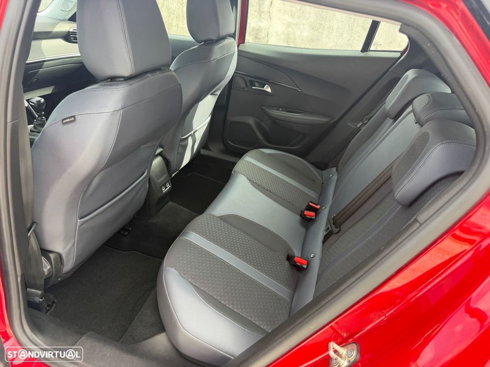 Peugeot 2008 1.2 PureTech Allure - 13