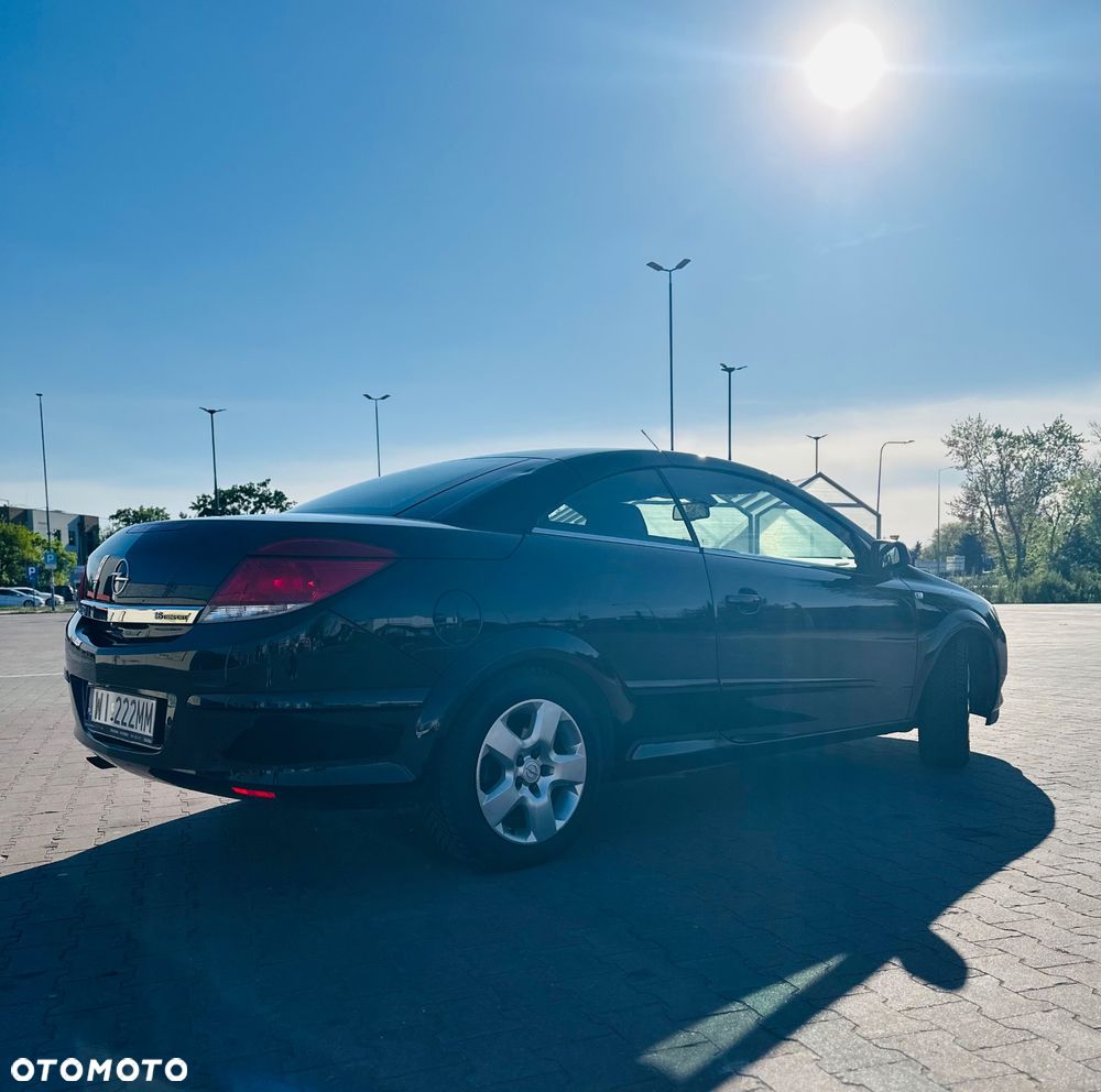 Opel Astra 1.6 Endless Summer - 28