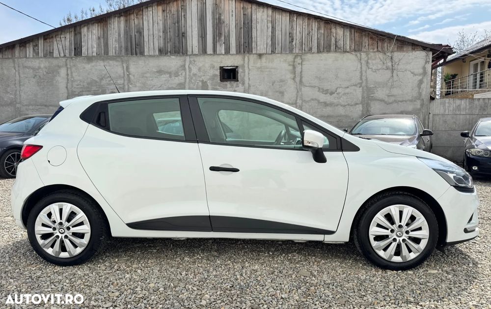 Renault Clio TCe Life - 13