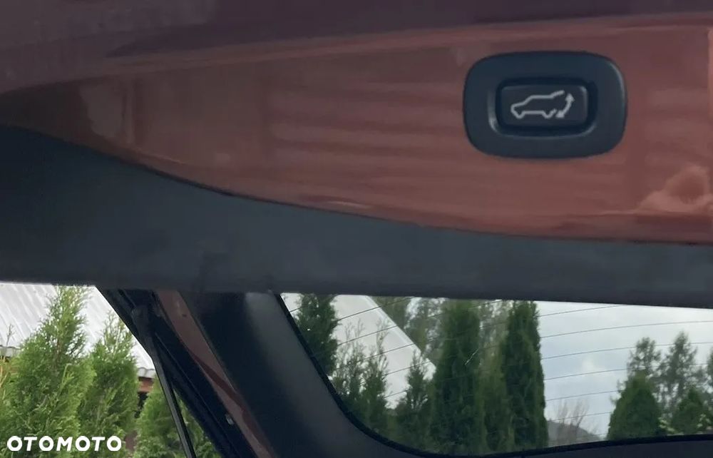 Mitsubishi Outlander 2.0 Intense + - 10