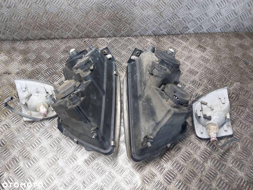 LAMPA LEWY PRZÓD + PRAWY PRZÓD + KIERUNKOWSKAZY VOLKSWAGEN PASSAT B5 EU - 10
