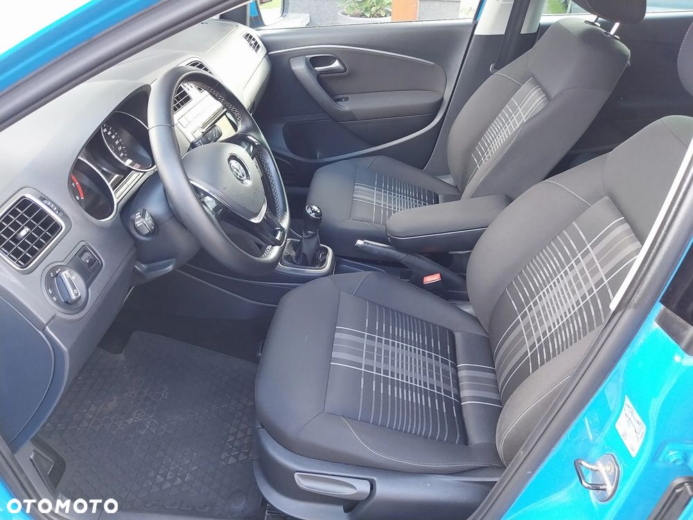 Volkswagen Polo 1.2 TSI Blue Motion Technology Lounge - 5