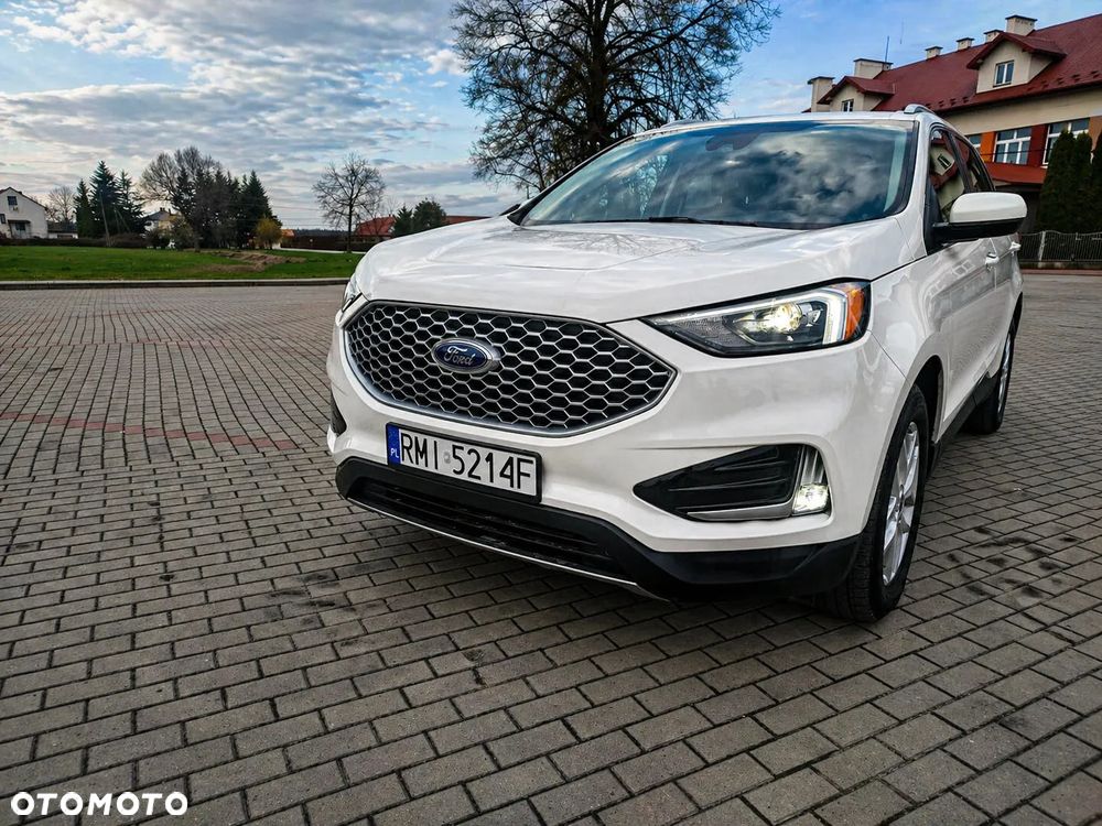 Ford Edge - 1