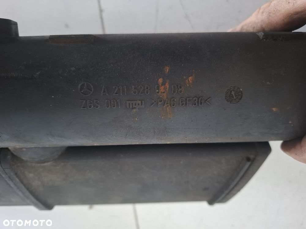 PRZEWÓD POWIETRZA RURA MERCEDES W211 2,7 CDI A2115280308 - 3