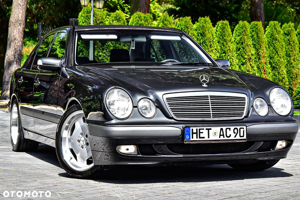 Mercedes-Benz Klasa E - 2