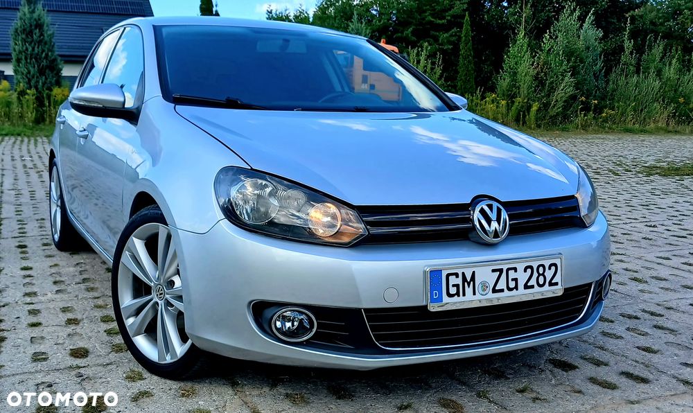Volkswagen Golf 2.0 TDI DPF BlueMotion Technology Comfortline - 15