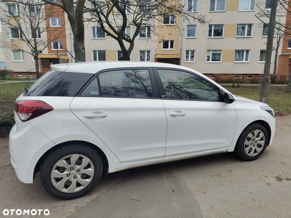 Hyundai i20 1.2 GO - 3