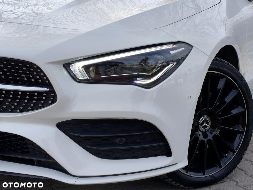 Mercedes-Benz CLA 250 E AMG Line 8G-DCT - 19