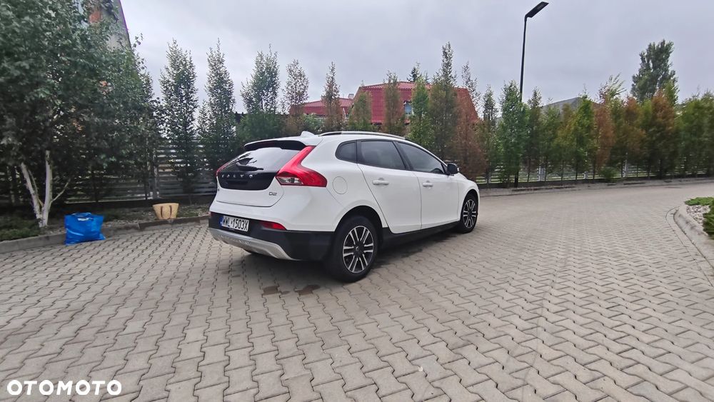 Volvo V40 Cross Country D2 Momentum - 5