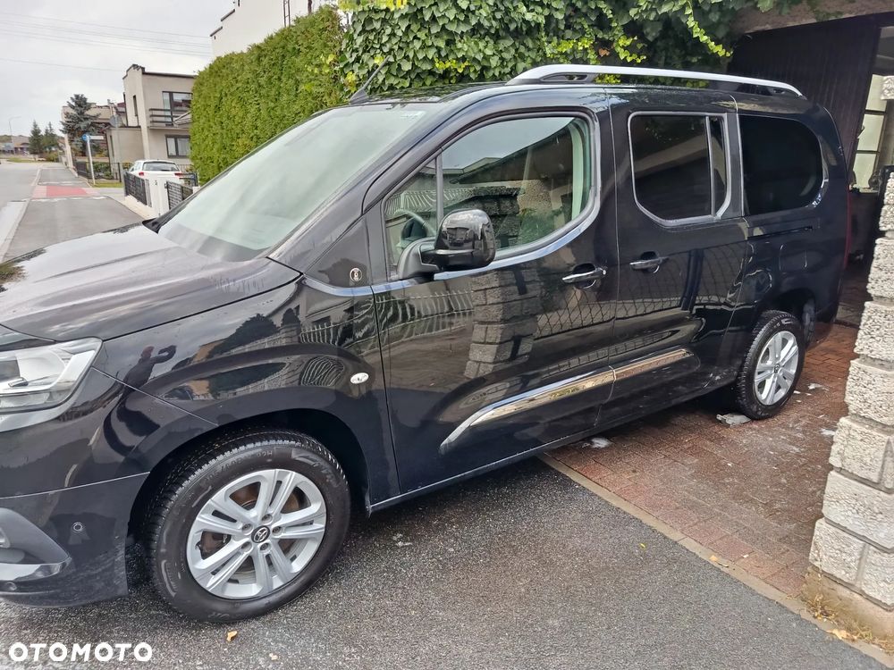 Toyota Proace City Verso 1.5 D-4D L2 Team Deutschland 7-Sitzer - 33