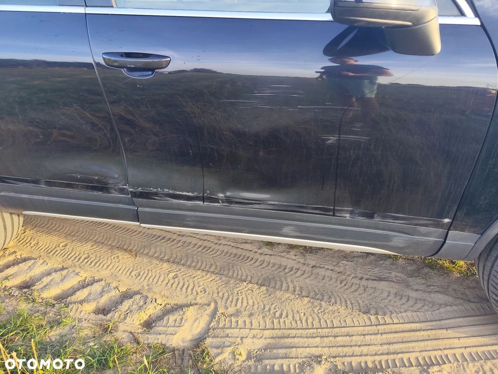 Volkswagen Touareg - 5