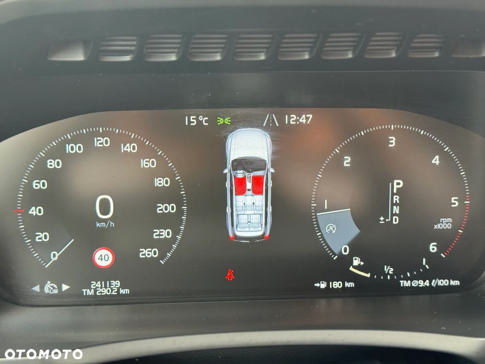 Volvo XC 90 D5 AWD Momentum 7os - 18