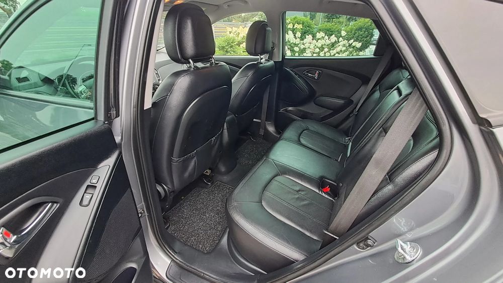 Hyundai ix35 2.0 CRDi 4WD Automatik Premium - 6