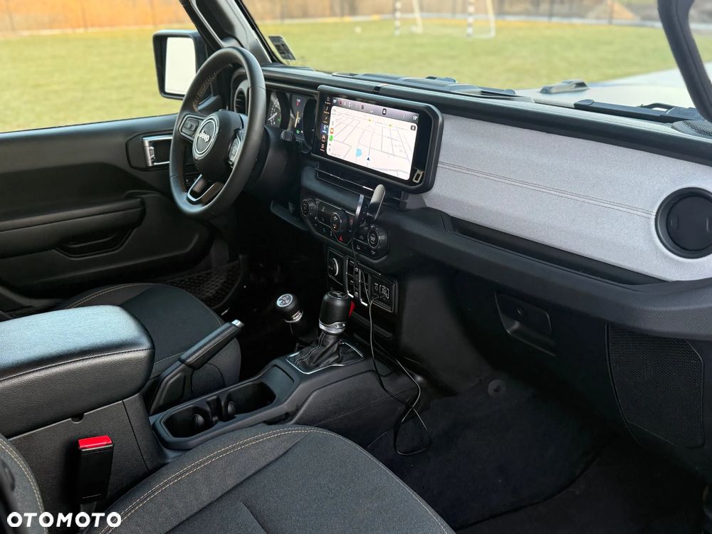 Jeep Wrangler 2.0 4xe Plug-In Hybrid Hardtop Sahara - 34