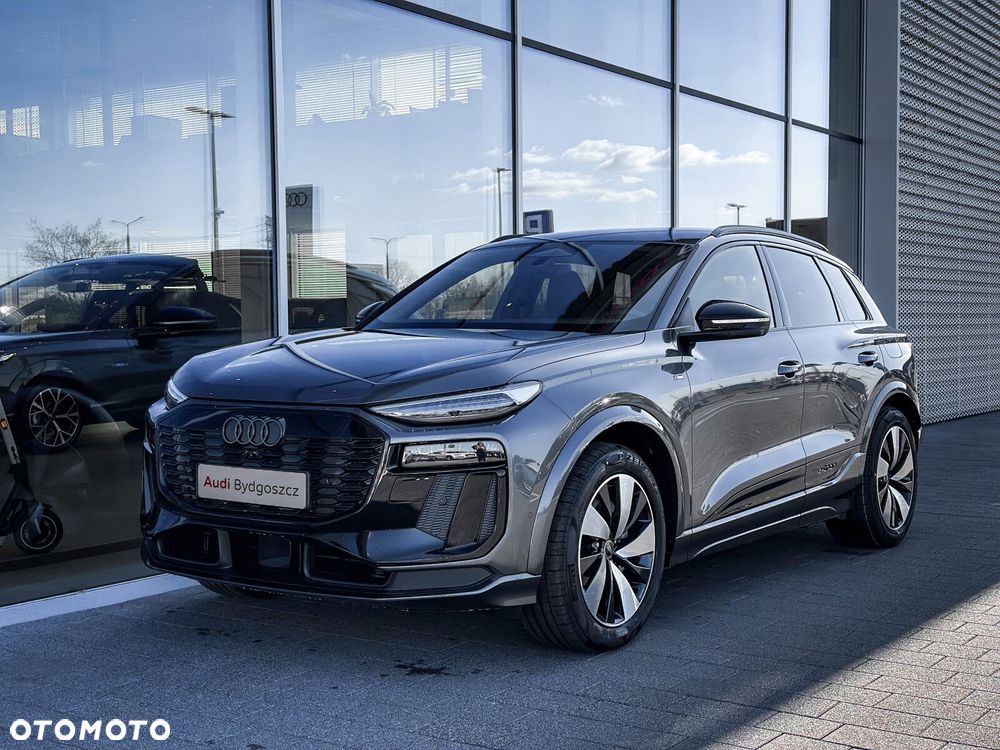 Audi Q6 e-tron - 2