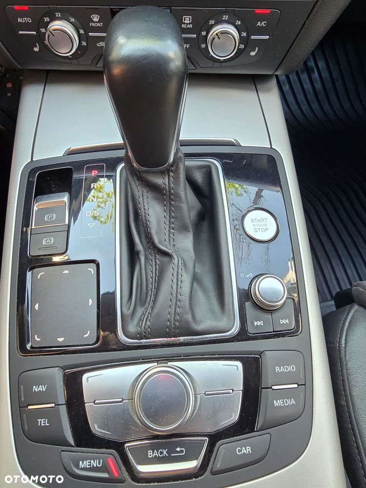 Audi A6 Avant 2.0 TDI Quattro S tronic - 32