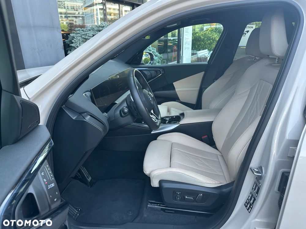 2025 BMW X3, photograph 6