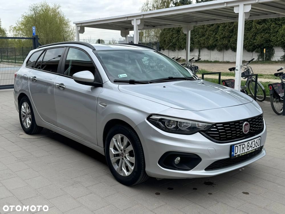 Fiat Tipo 1.4 T-Jet Lounge - 2