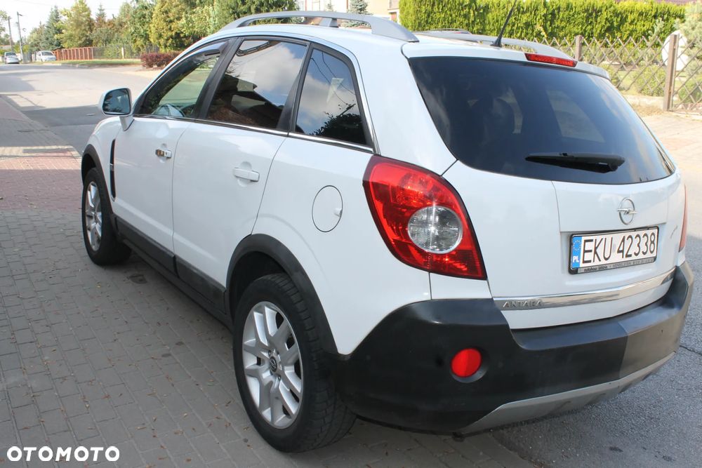 Opel Antara 2.4 - 6