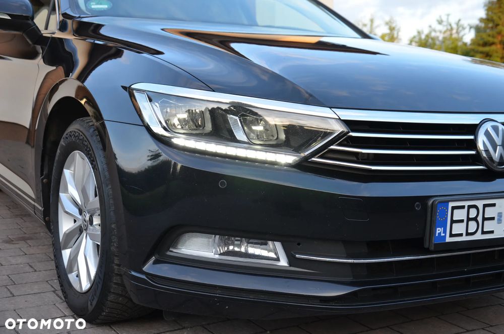 Volkswagen Passat 2.0 TDI (BlueMotion Technology) Comfortline - 9
