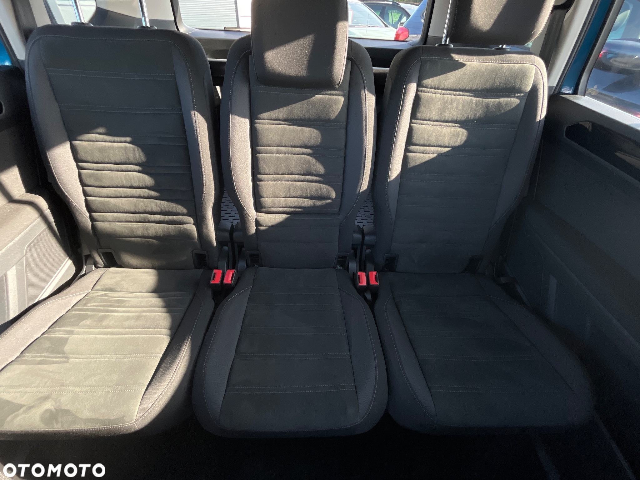 Volkswagen Touran 2.0 TDI BMT Highline - 23