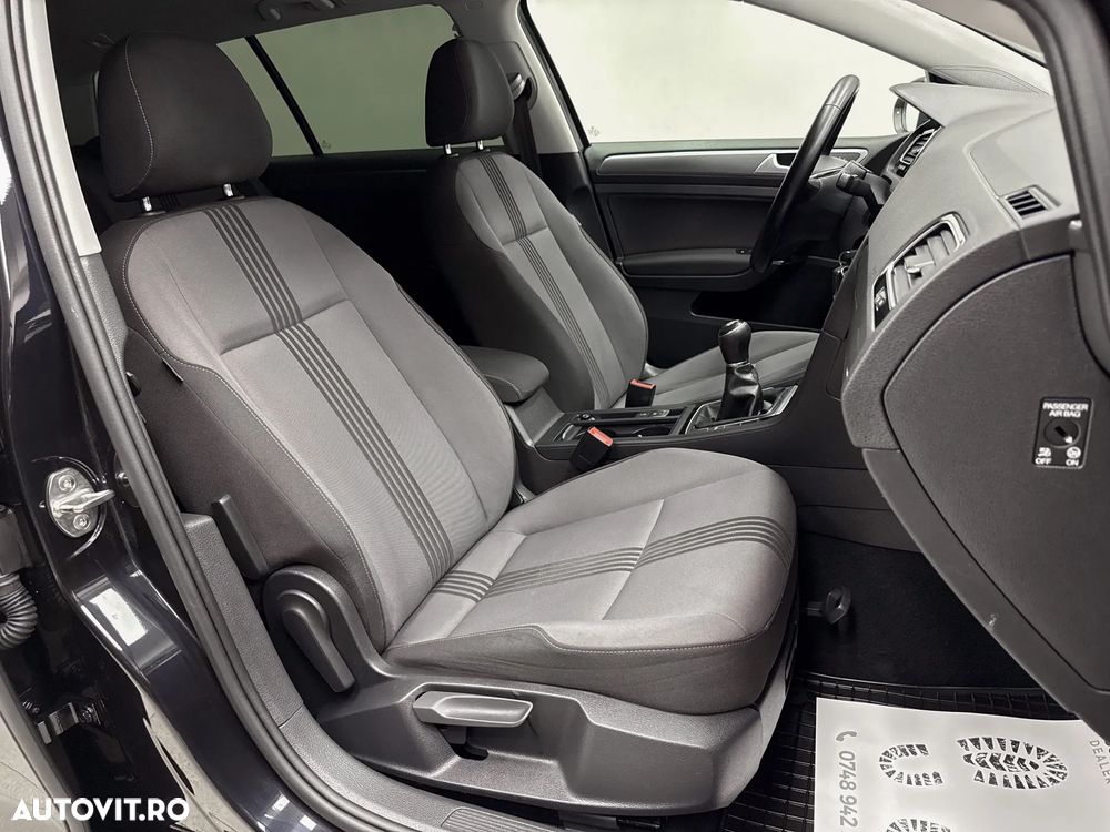 Volkswagen Golf 1.6 TDI BlueMotion Technology Allstar - 7