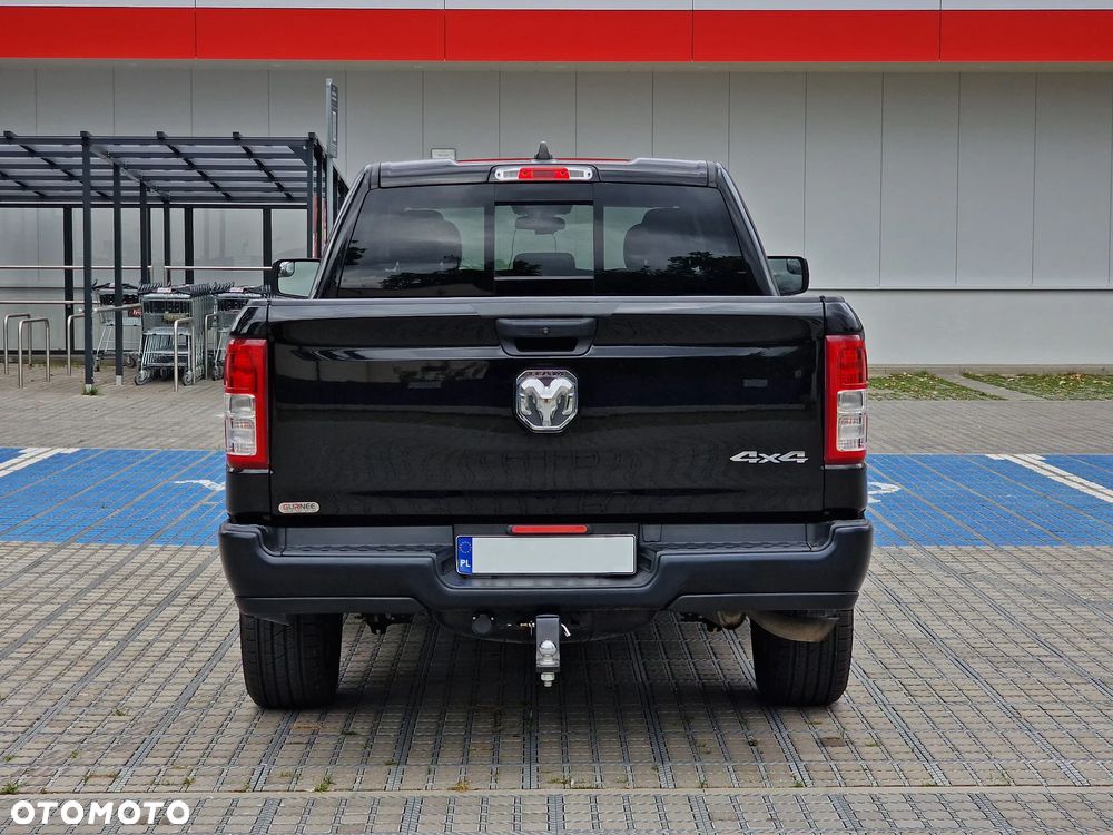 Dodge RAM 1500 5.7 4x4 - 5