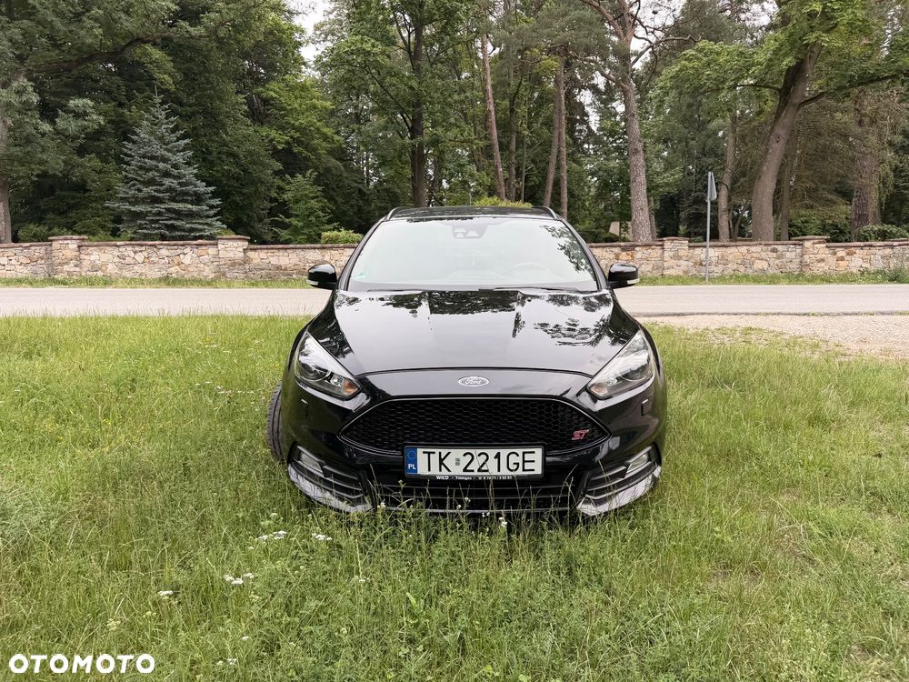 Ford Focus 2.0 EcoBoost ST-2 - 2