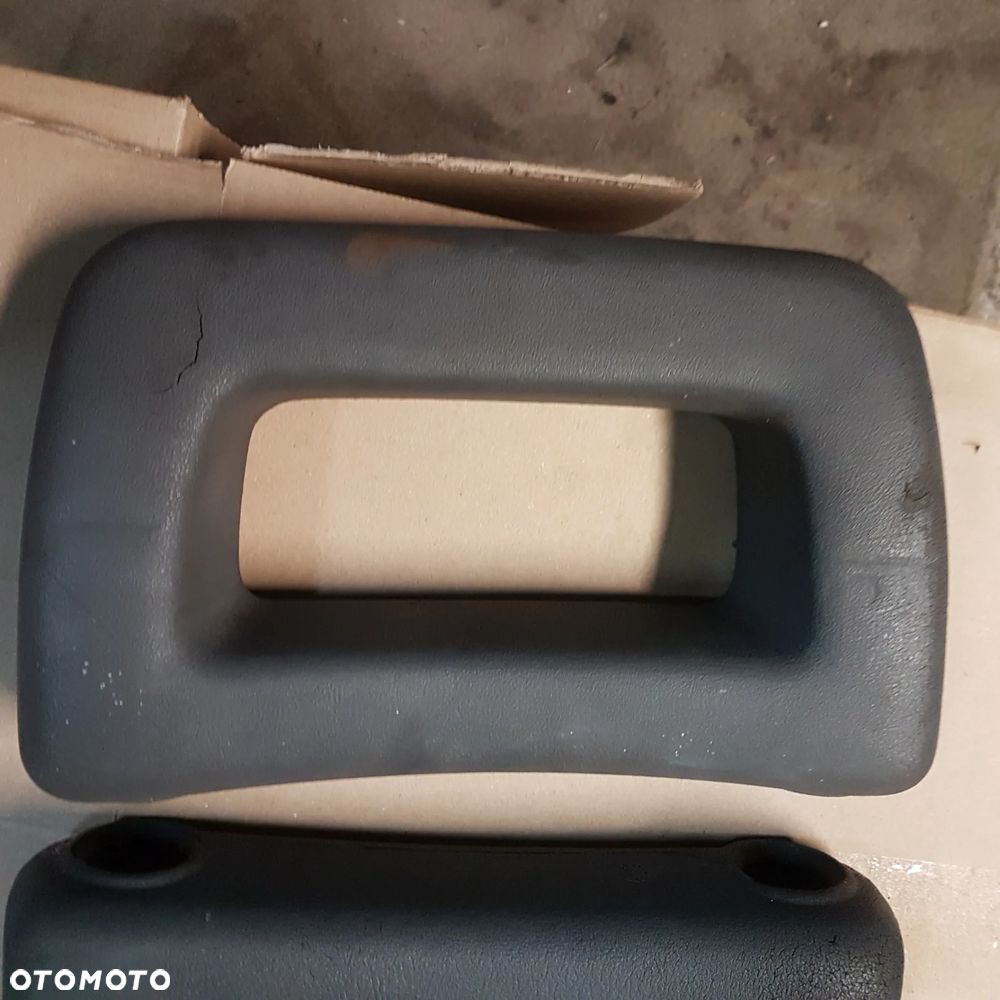 zagłówek zagłowek regulacja oś regulacji wysokości przód przednie fiat 126p 126 p maluch - 14