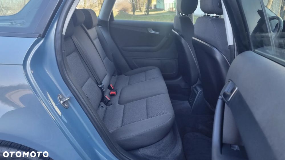 Audi A3 Sportback 1.2 TFSI Ambition - 16
