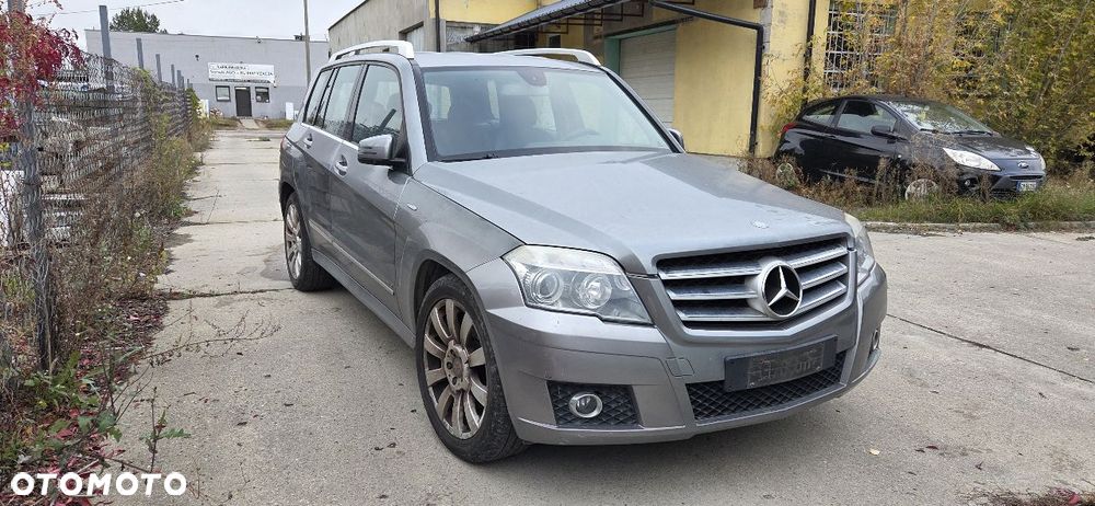 Mercedes-Benz GLK - 4