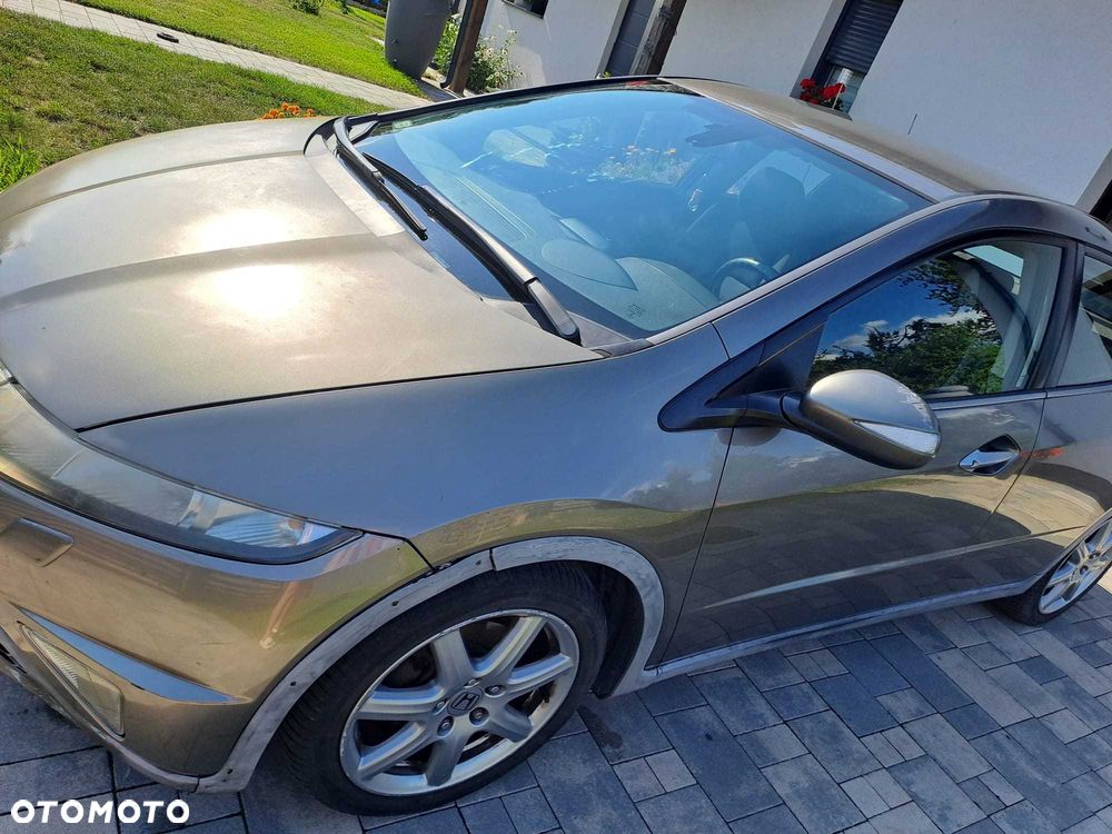 Honda Civic - 4