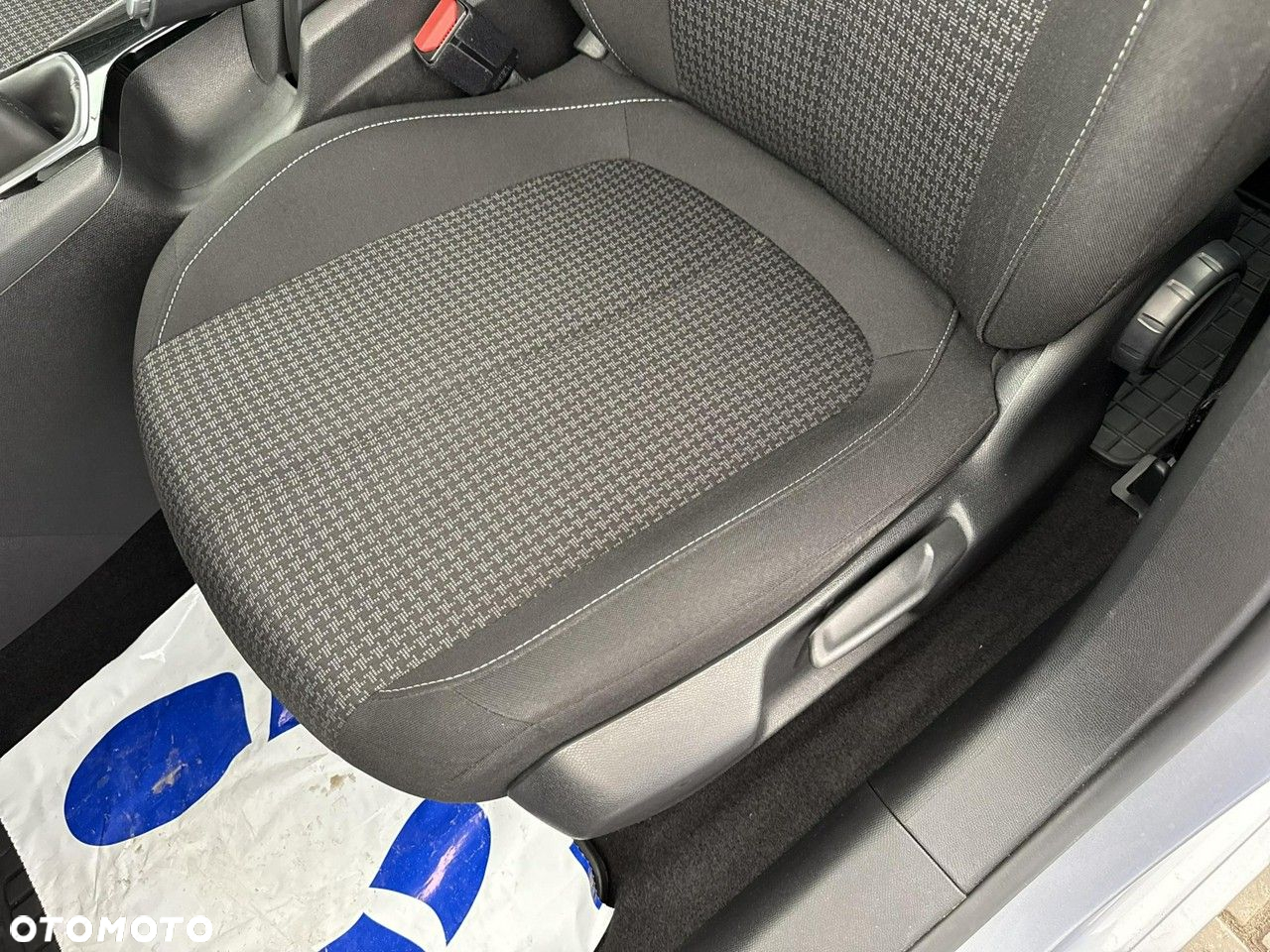 Peugeot 308 - 17