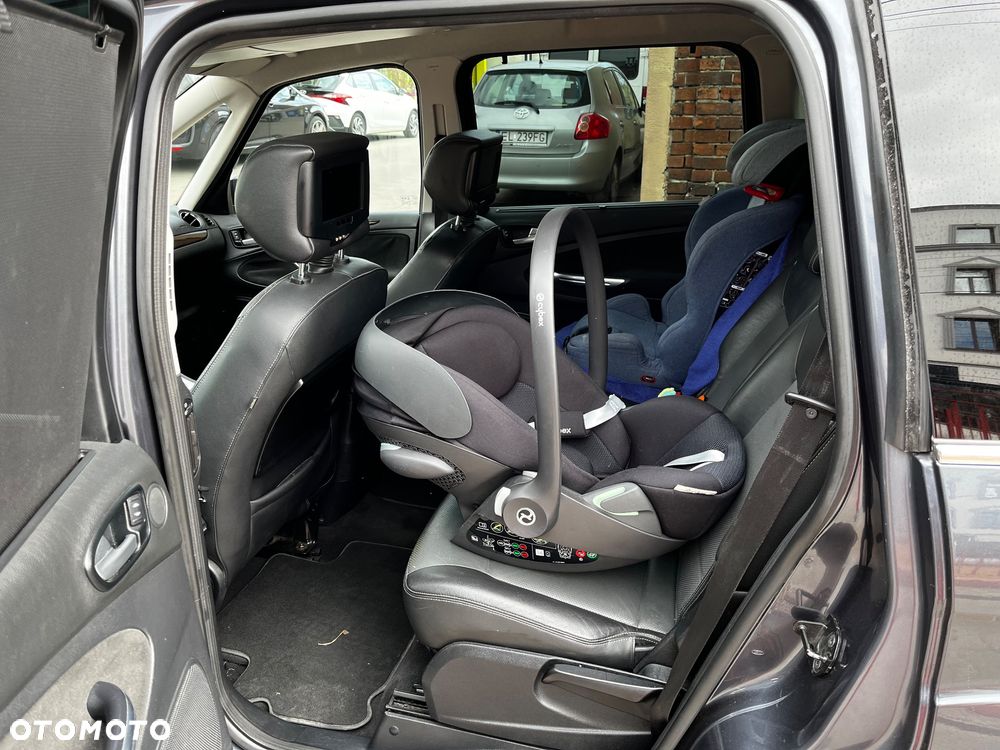 Ford Galaxy 2.0 TDCi Ghia - 10