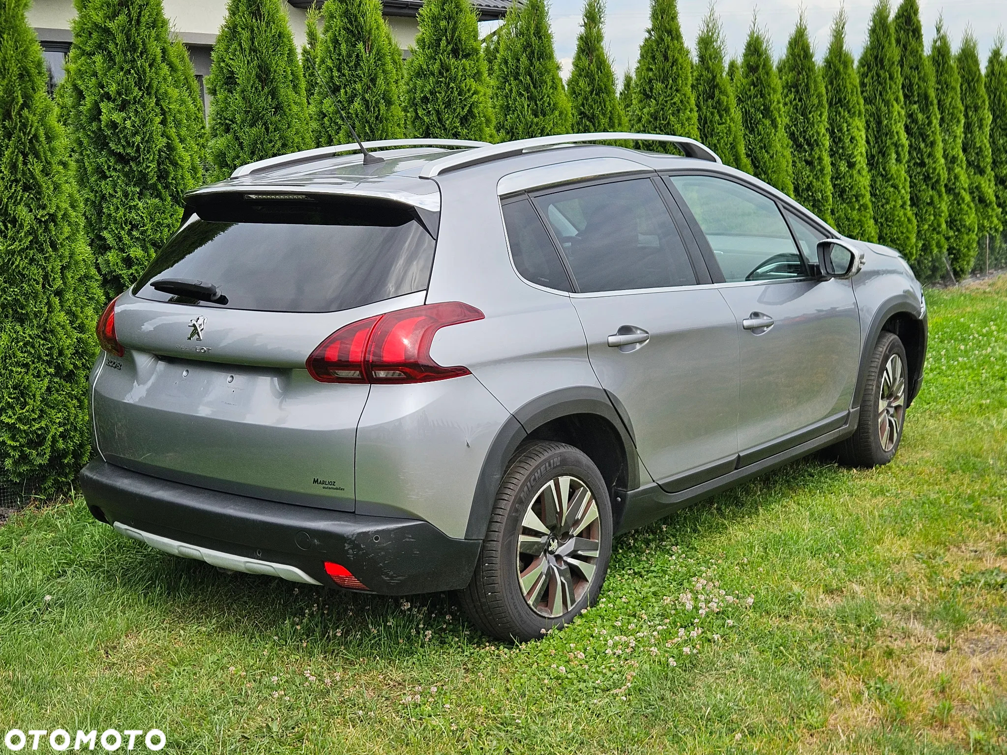 Peugeot 2008 1.2 PureTech Allure S&S - 2