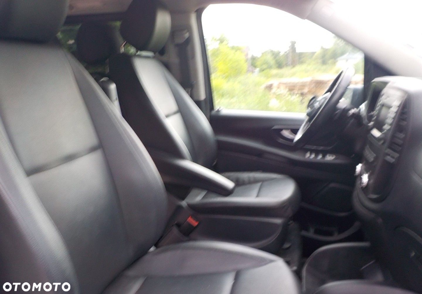 Mercedes-Benz Vito - 26