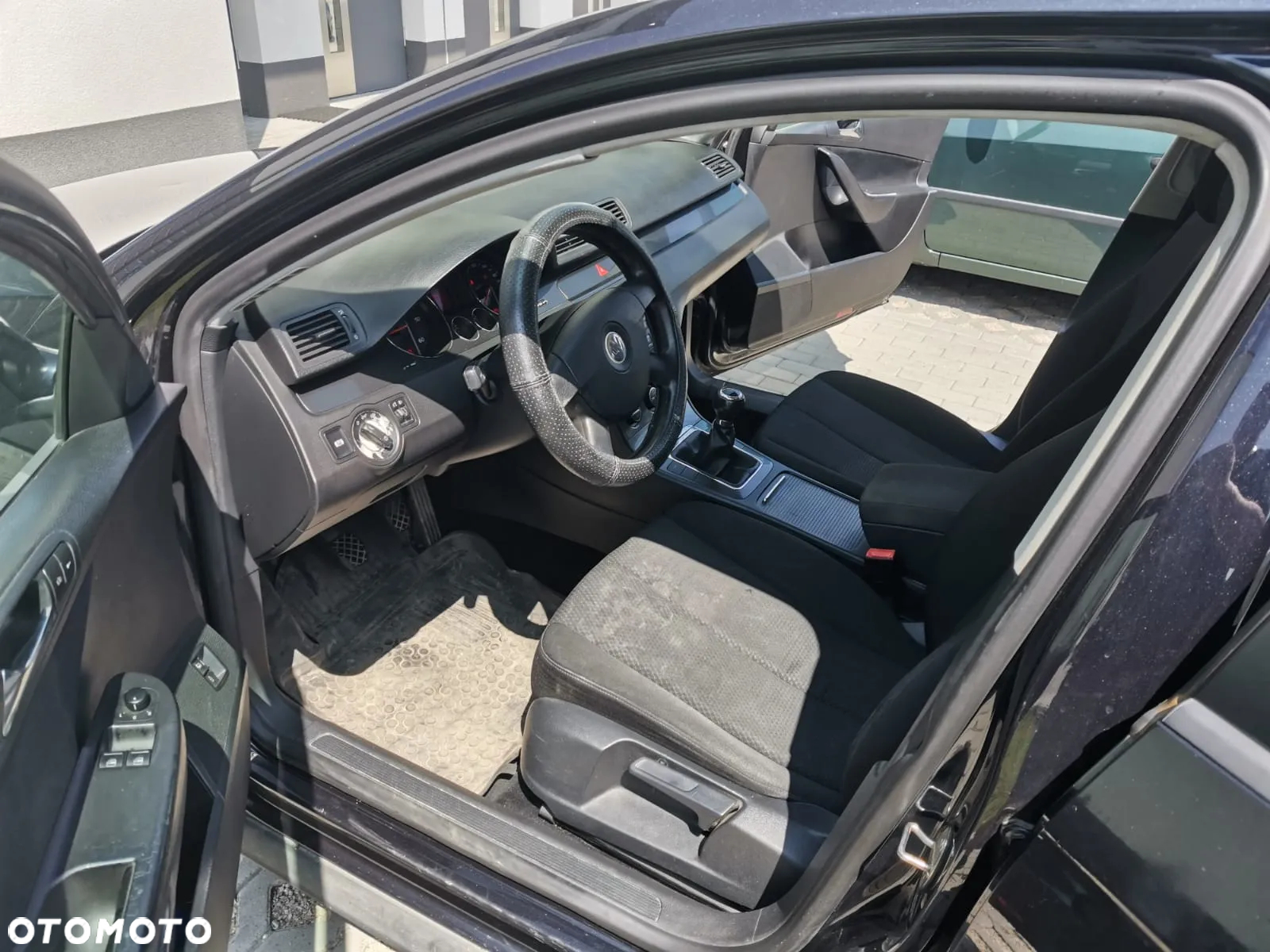Volkswagen Passat 1.9 TDI Comfortline - 9