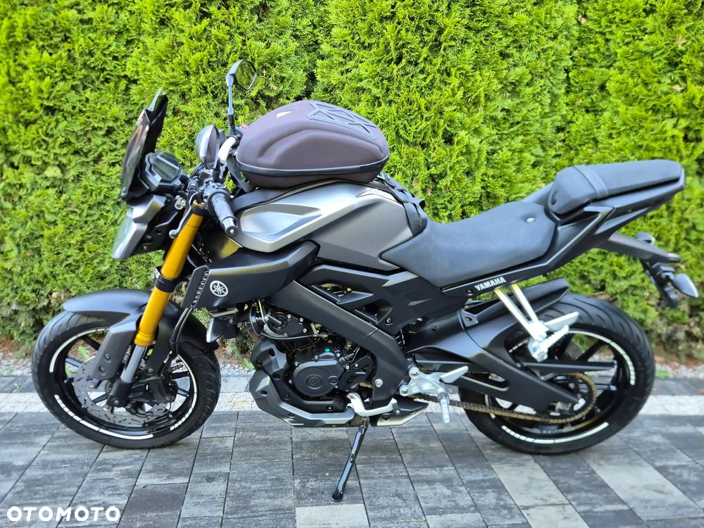 Yamaha MT - 5