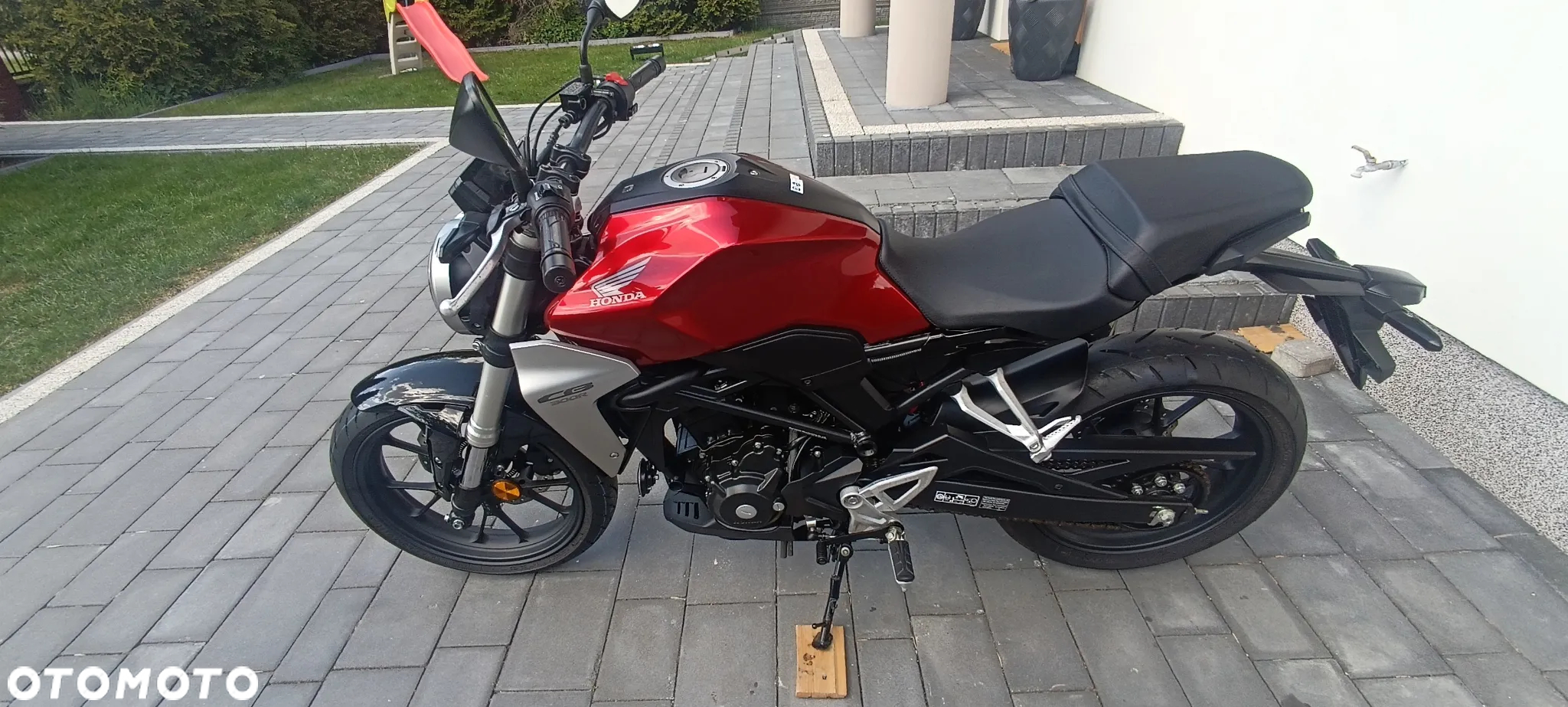 Honda CBF - 28