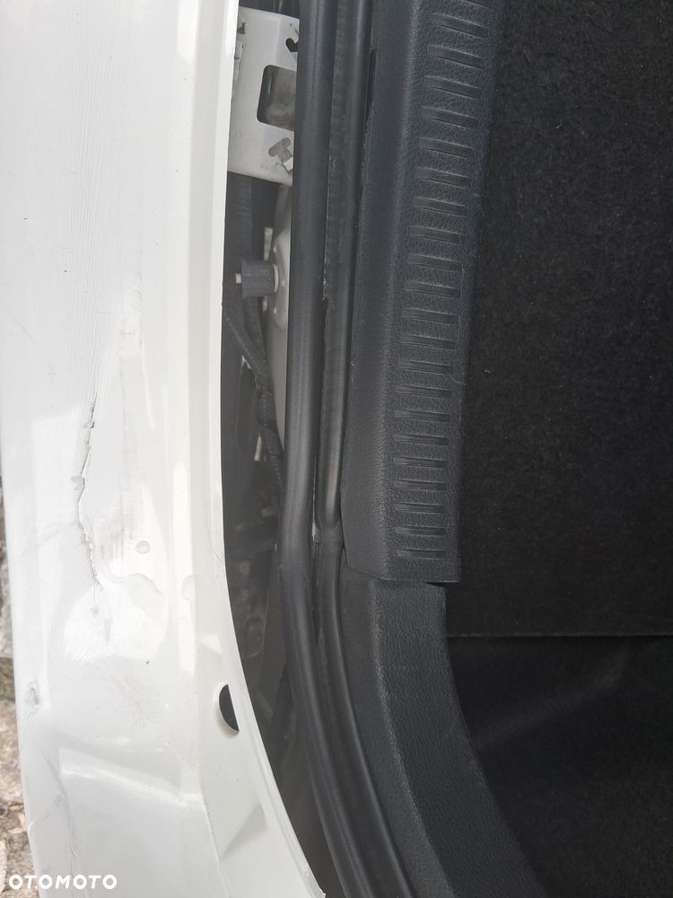 Toyota Auris 2.0 D-4D Comfort - 15