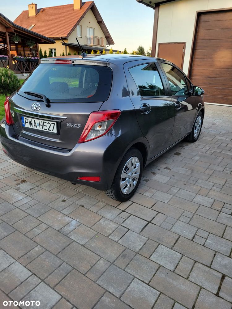 Toyota Yaris - 7