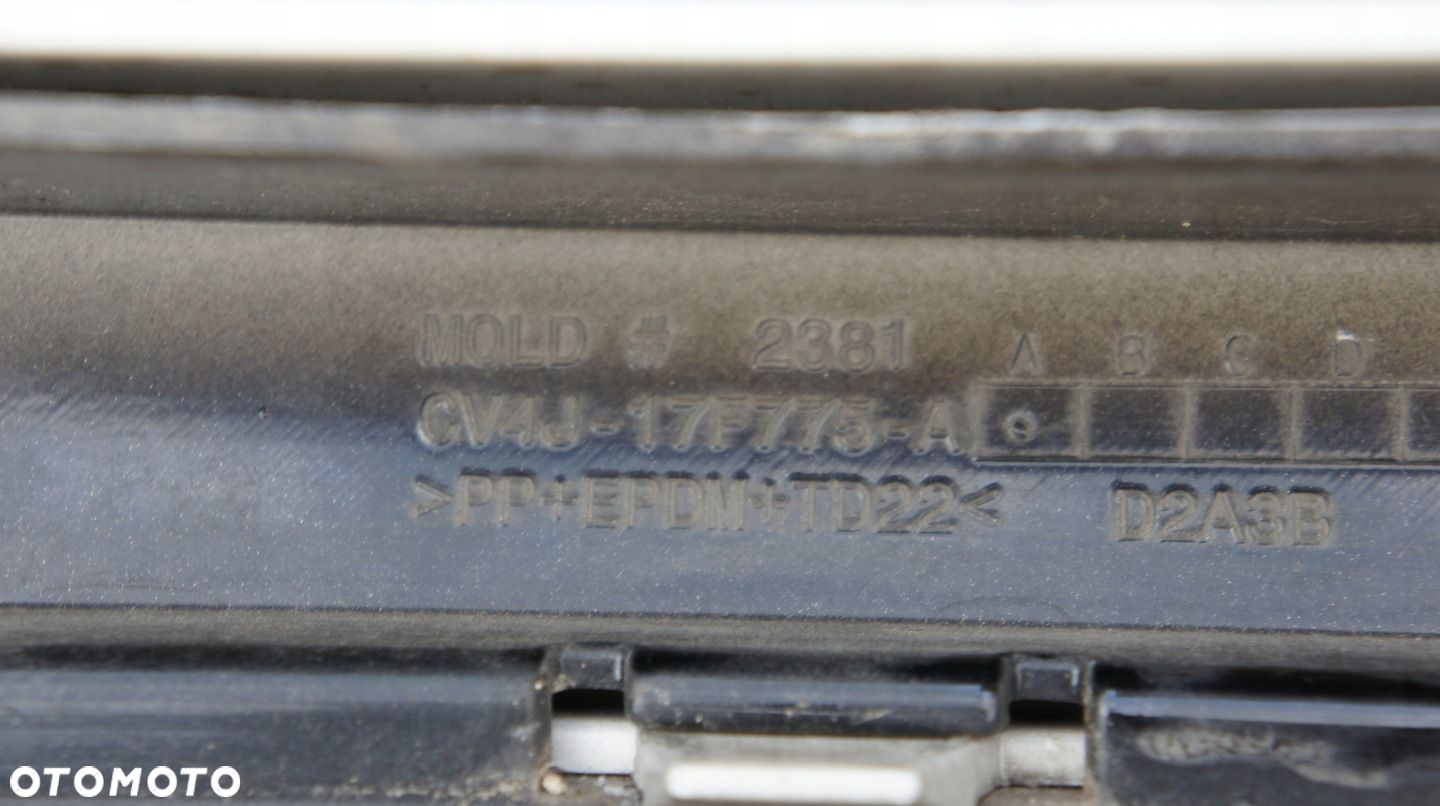 PRZEDNI ZDERZAK FORD KUGA II MK2 ST LINE TITANIUM - 12