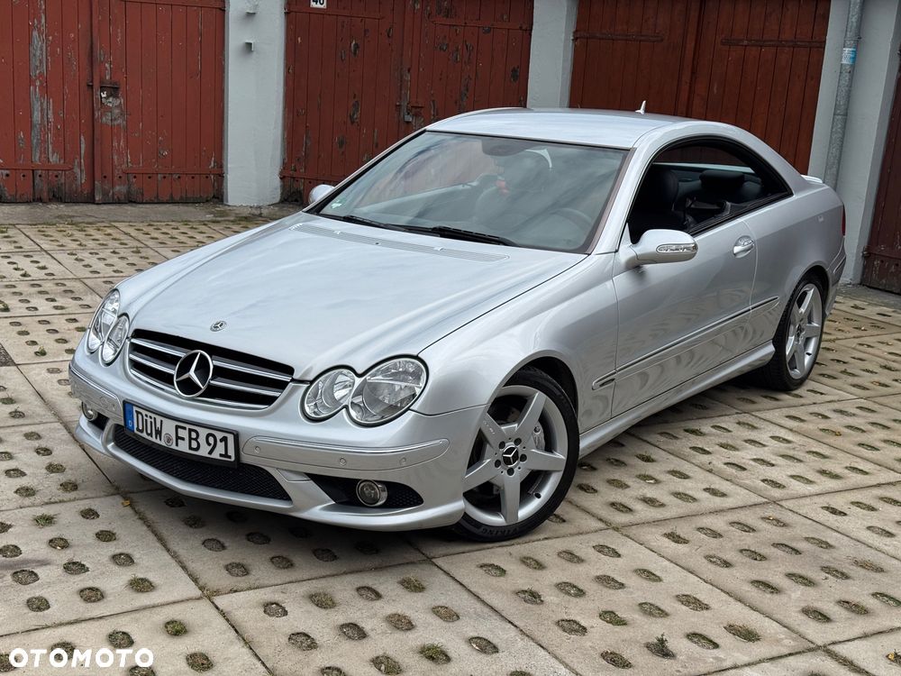 Mercedes-Benz CLK - 28
