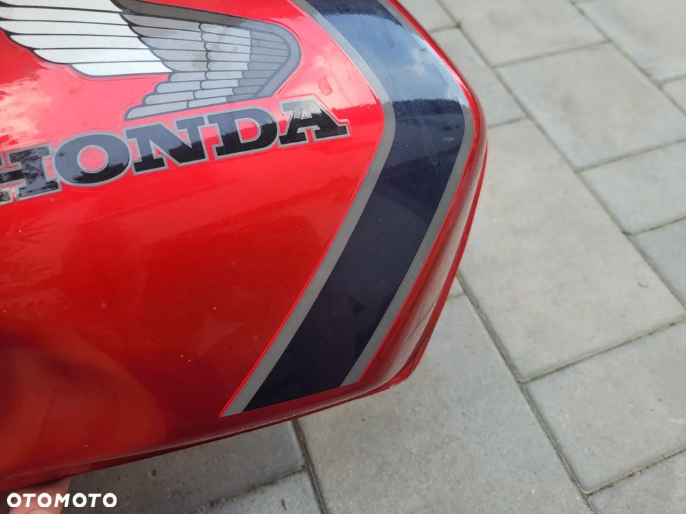 Bak, zbiornik paliwa Honda VT 500E - 22