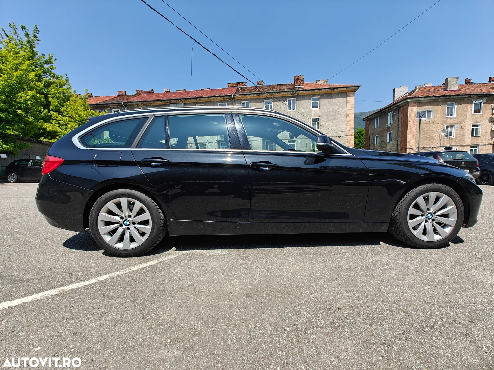 BMW Seria 3 328i Touring xDrive Modern Line - 4
