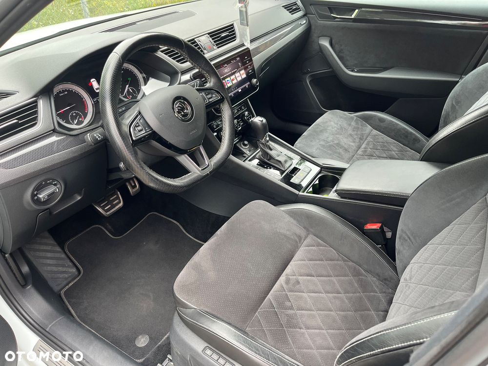 Skoda Superb 2.0 TDI 4x4 DSG Sportline - 19
