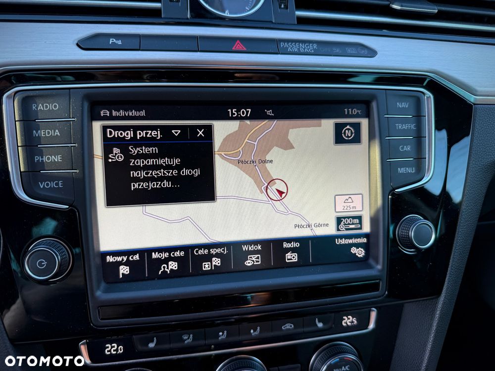 Volkswagen Passat 2.0 TDI 4Mot Elegance DSG - 18